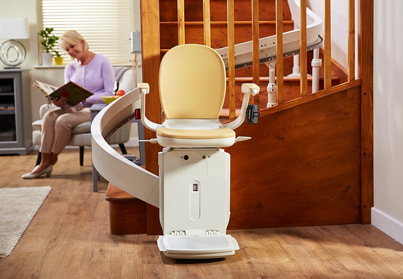 Image of Acorn 180 Curved Stairlift installed